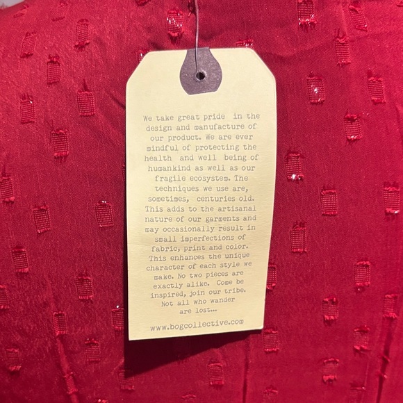 Elegant Red V-Neck Blouse with Sheer Sleeves - Picture 6 of 10